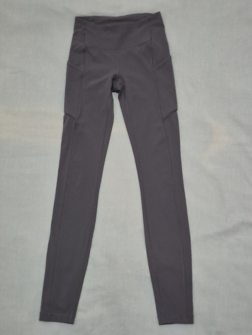 lululemon athletica High-Waist Grey Leggings With Side Pockets